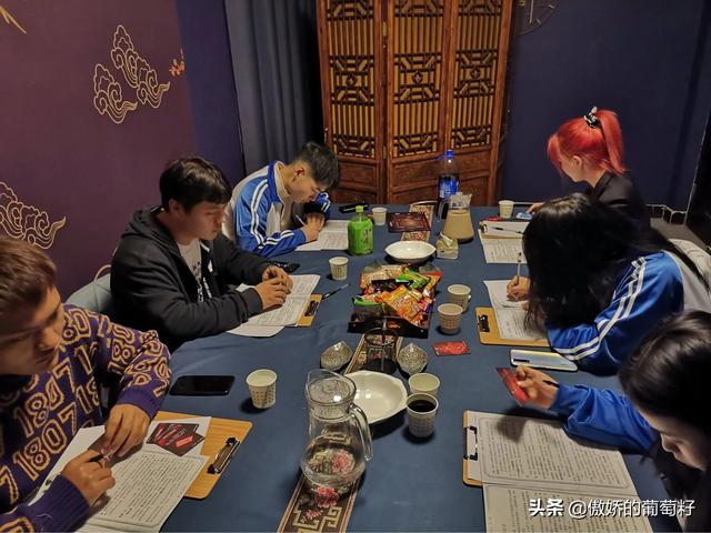剧本杀隐藏着灰色产业（剧本杀存在着的行业乱象）-千图副业网